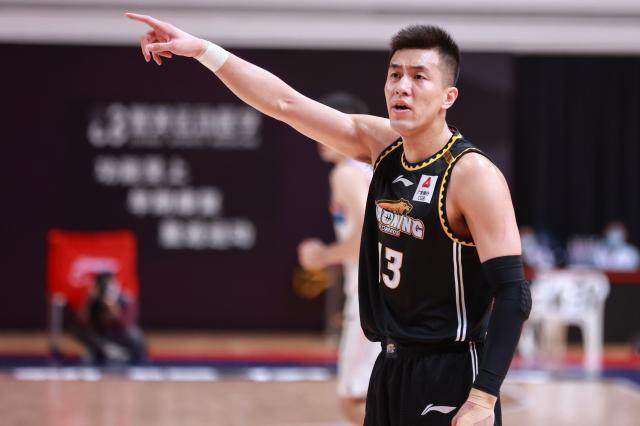 郭艾伦未来在何方？已有CBA球队向辽宁提出报价